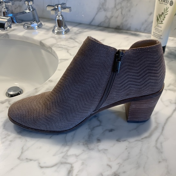 Women’s Lucky Brand Suede Booties - Picture 2 of 6